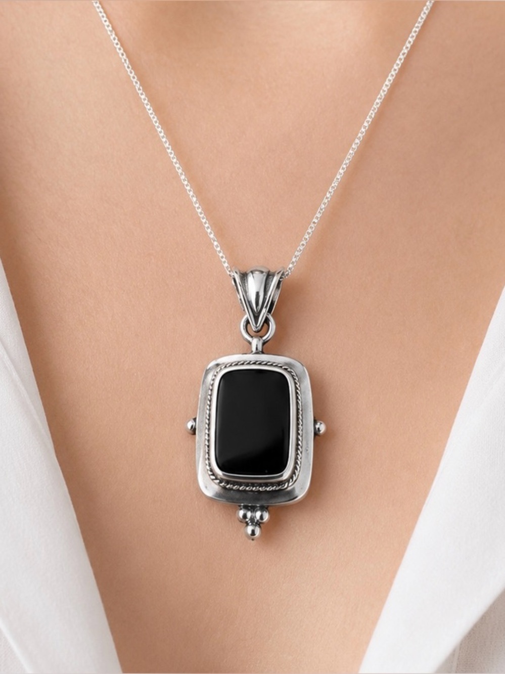 Art Deco Style Sterling Silver Onyx Necklace Pendant STUNNING 🔥